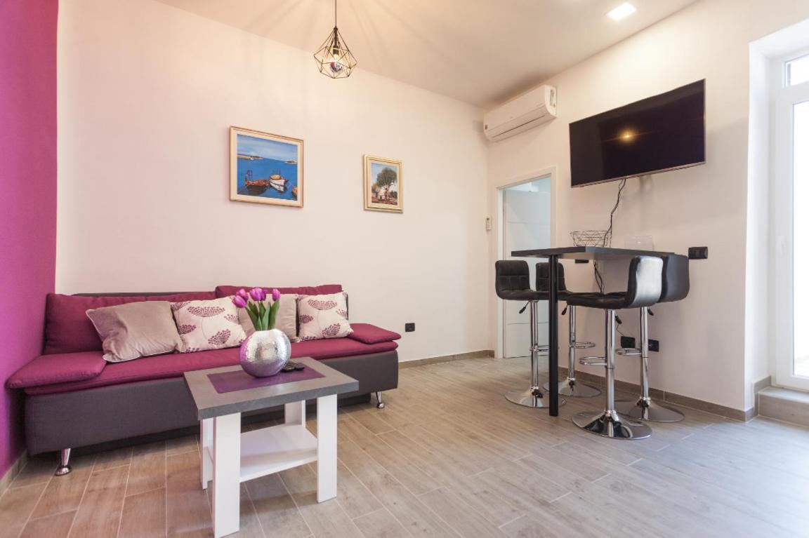 Apartment Toni Pola Esterno foto