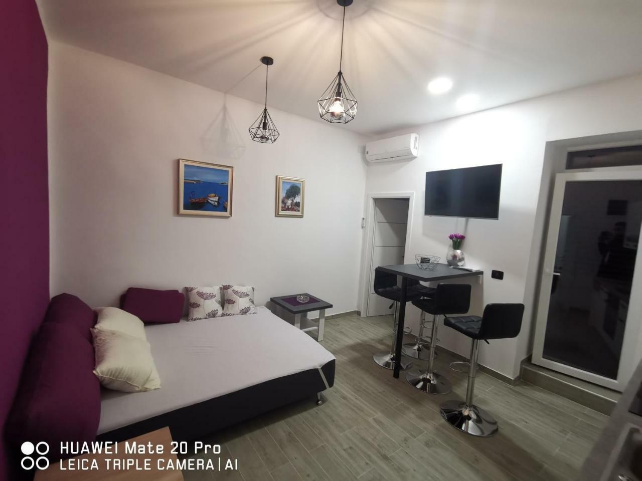 Apartment Toni Pola Esterno foto